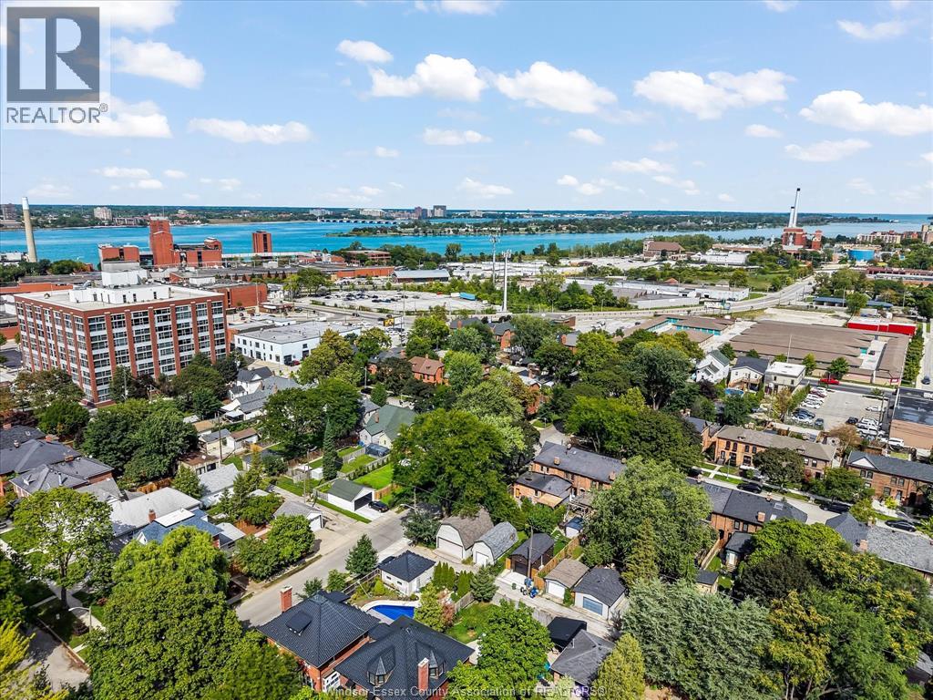 786 Monmouth - 38