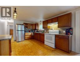 203 1830 Mamquam Road, Squamish, BC V0N1T0 Photo 13