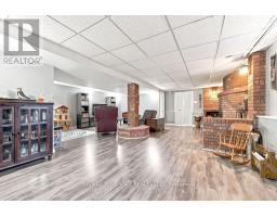 13 Sunset Crescent, Petawawa, ON K8H2L8 Photo 19
