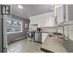46 Westwood Drive SW - photo 9