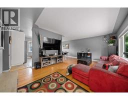 46 Westwood Drive SW - photo 5