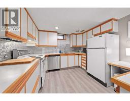 46 Westwood Drive SW - photo 22