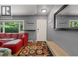 46 Westwood Drive SW - photo 3
