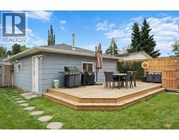 46 Westwood Drive SW - photo 32