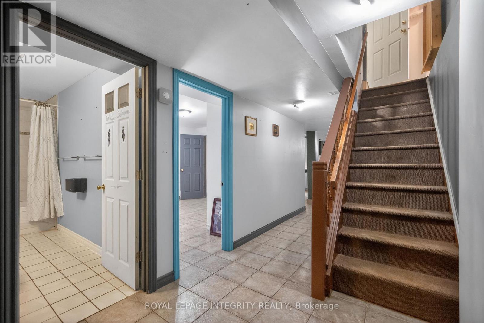 1409 LEPAGE AVENUE - 34