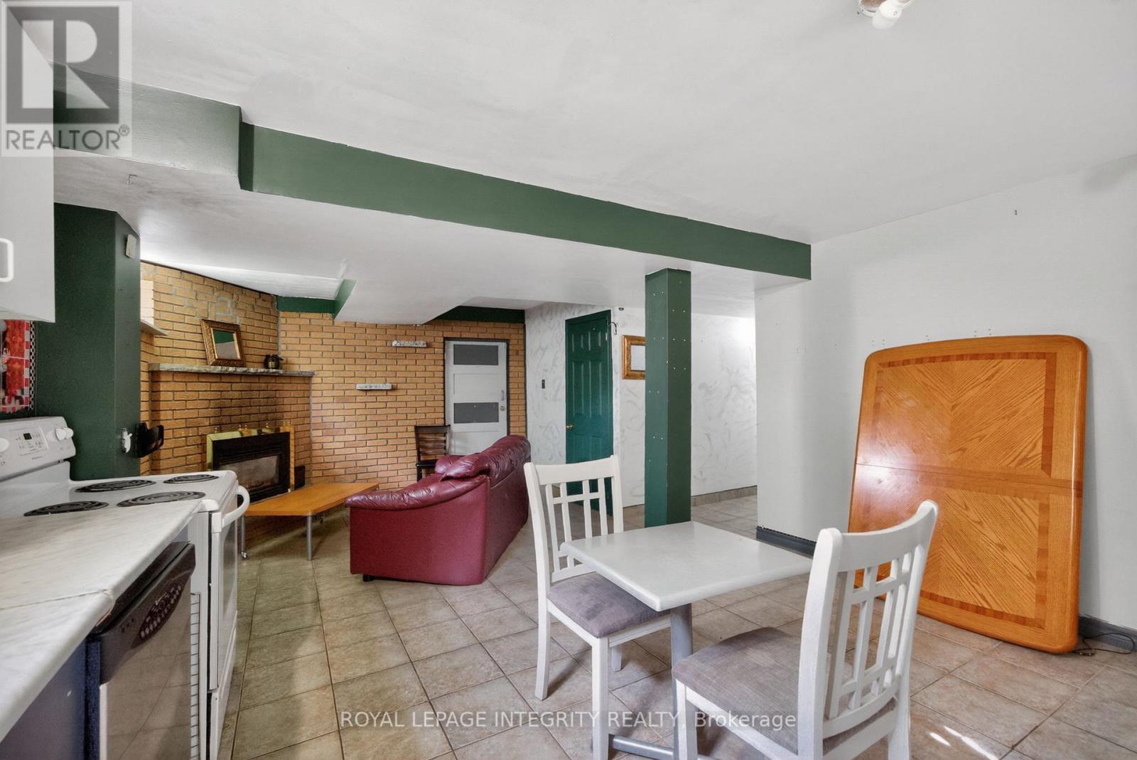 1409 LEPAGE AVENUE - Image 38