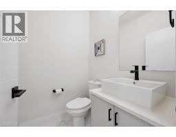 552 Nathalie Crescent, Kitchener, ON N2E0H9 Photo 19