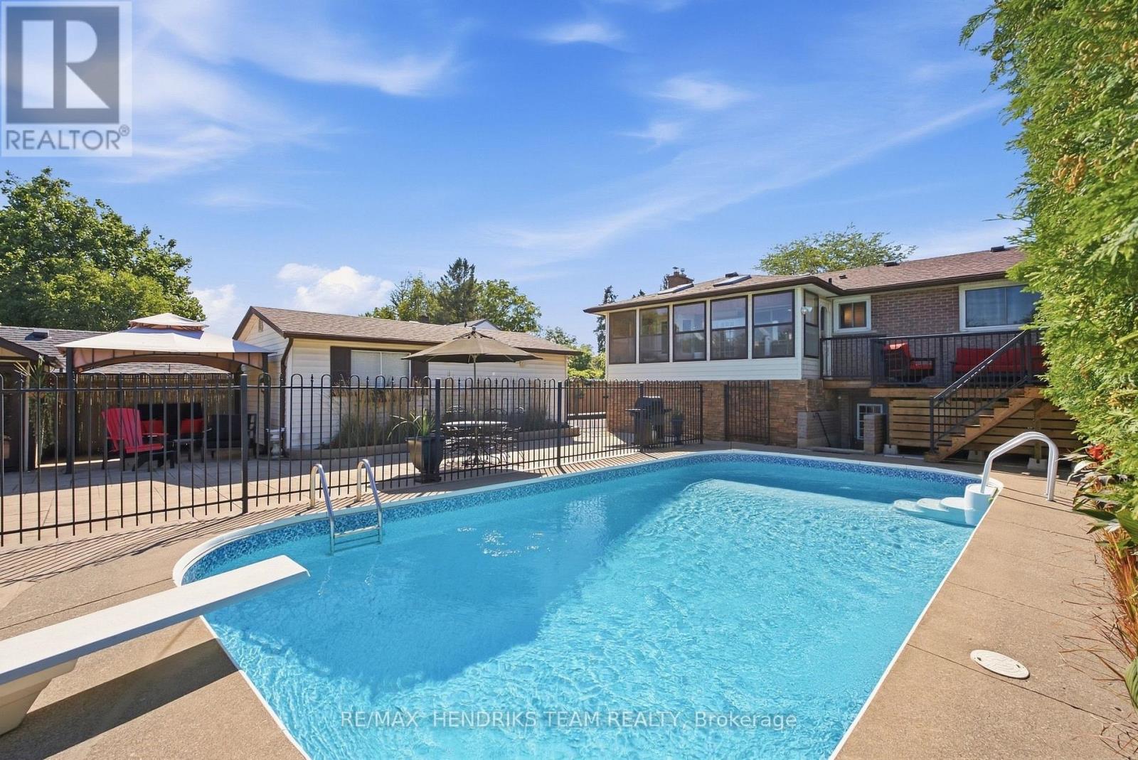 3799 19TH STREET - 31