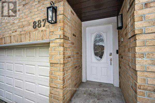 887 LAVIS COURT - 2