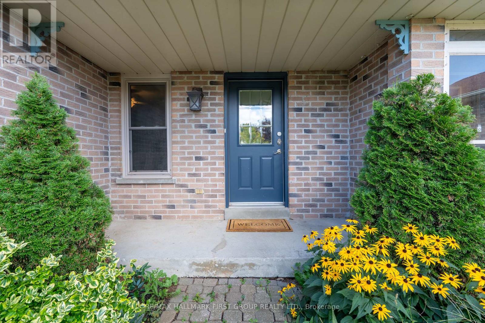 124 HUMPHREY DRIVE, Ajax (South West) — photo 2