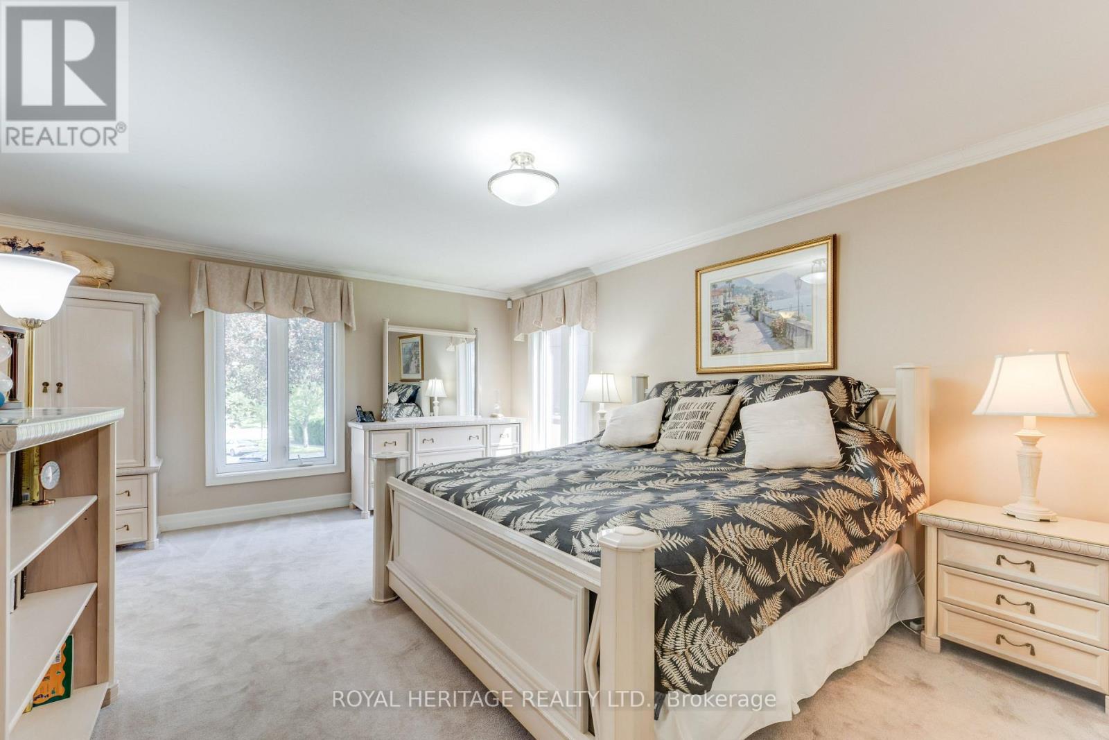 8 CHANTREY COURT - 16