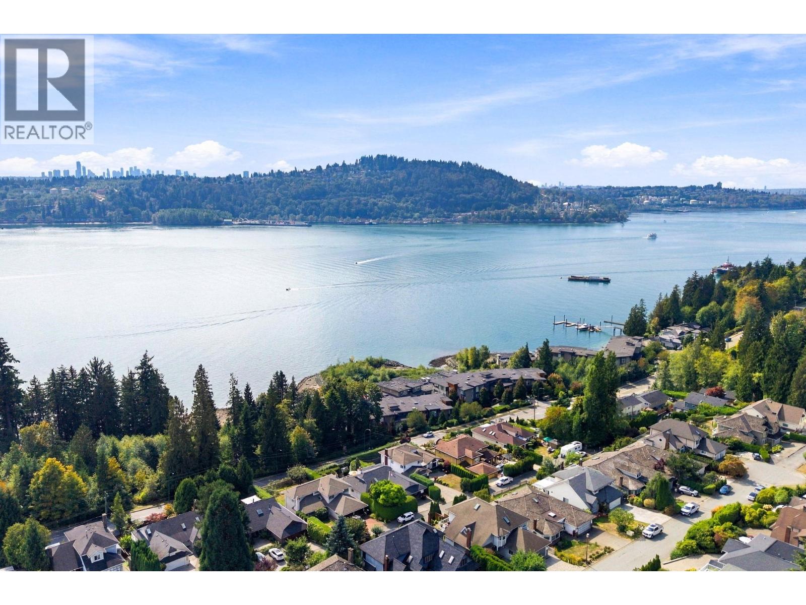 3950 SPARROW LANE, North Vancouver