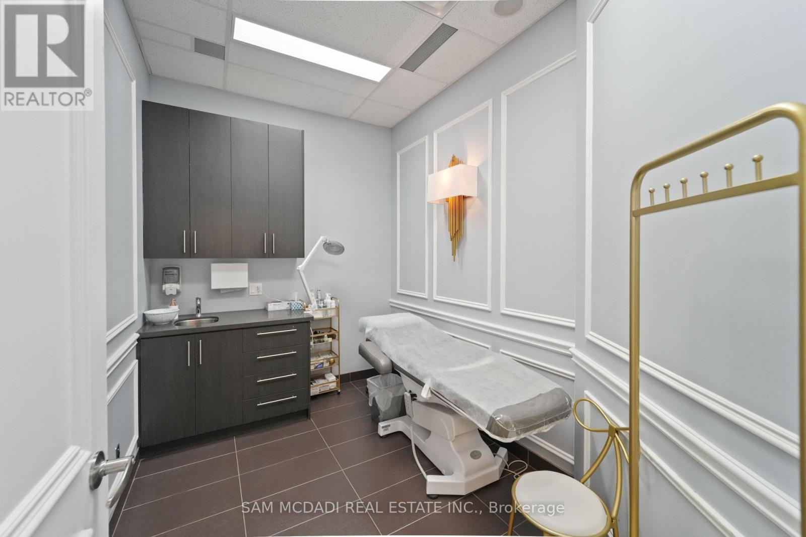 A26 & A27 - 505 HIGHWAY 7 E, Markham (Commerce Valley) — photo 8