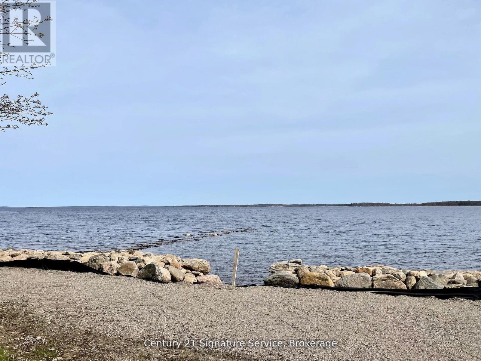 257 ROBINS POINT ROAD, Tay (Victoria Harbour) — photo 7