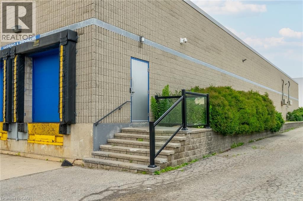 4 CARSON Court, Brampton — photo 5