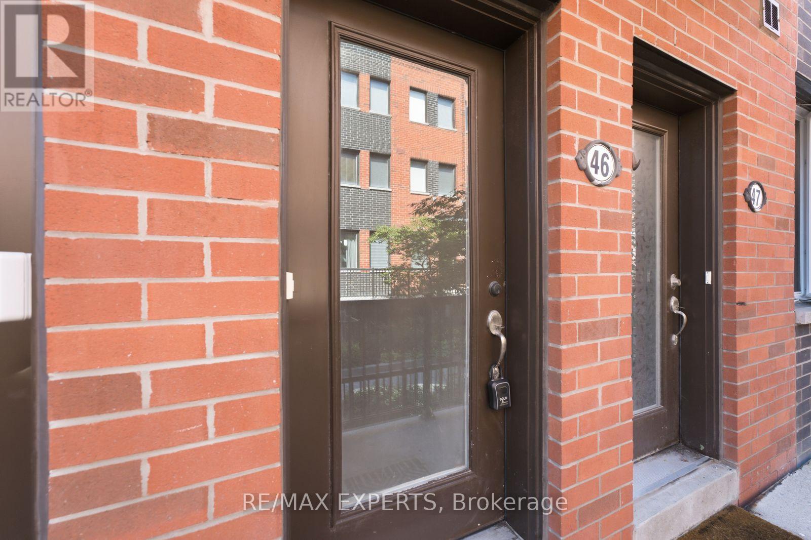 46 - 68 WINSTON PARK BOULEVARD, Toronto (Downsview-Roding-CFB) — photo 3