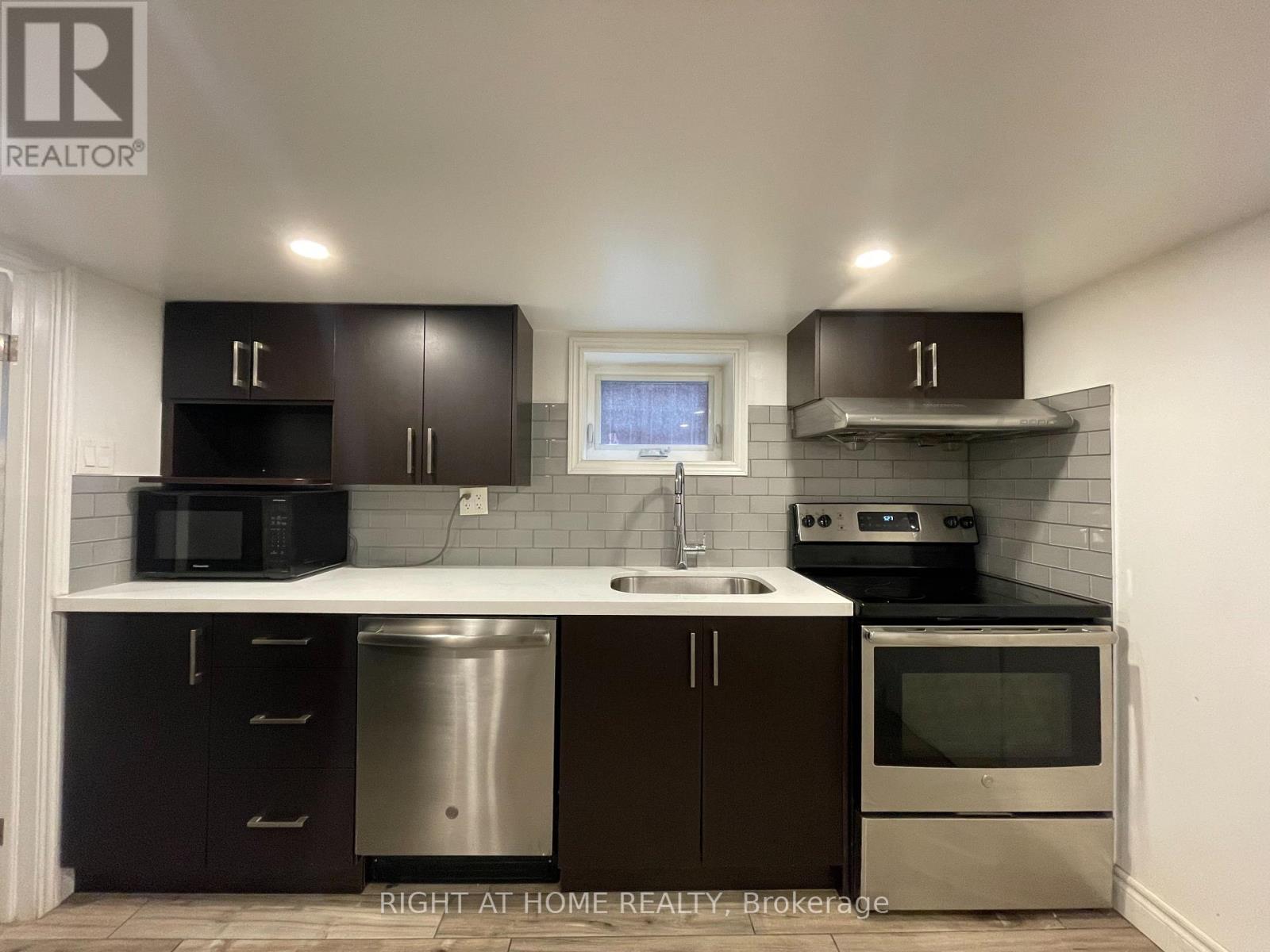 B - 755 DUPONT STREET, Toronto (Dovercourt-Wallace Emerson-Junction) — photo 6