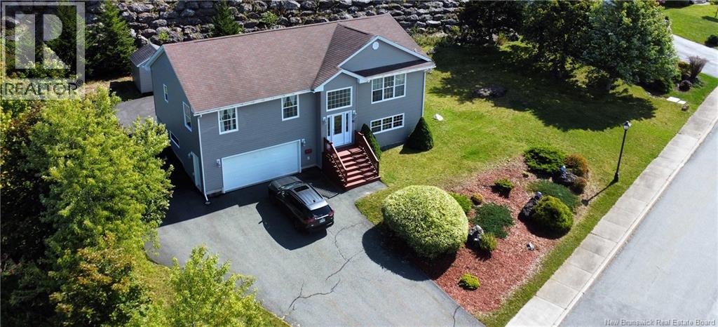 90 Tudor Lane - 1