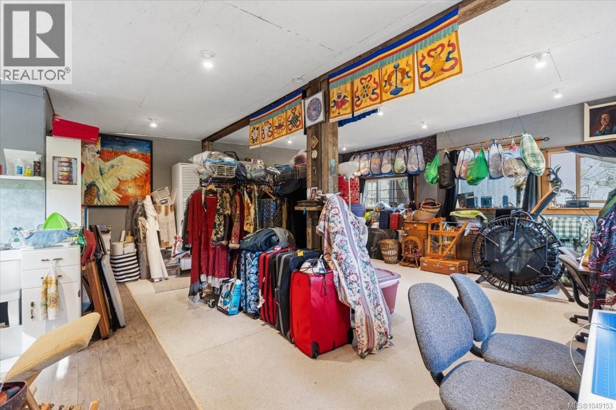 13545 Cedar Rd - Image 39