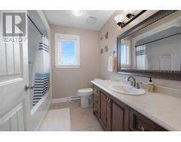 37 Cypress Street thumbnail 18