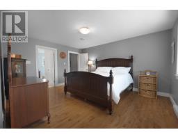 37 Cypress Street thumbnail 19
