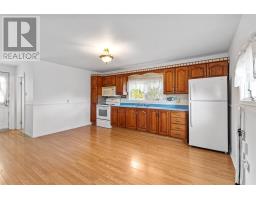 464 Empire Avenue thumbnail 11