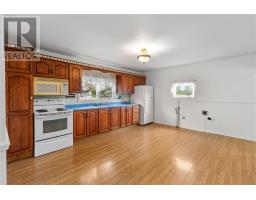 464 Empire Avenue thumbnail 9