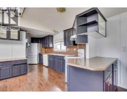 4pc Bathroom - 180 Cokerill Crescent, Fort Mcmurray, AB T9K2J2 Photo 8