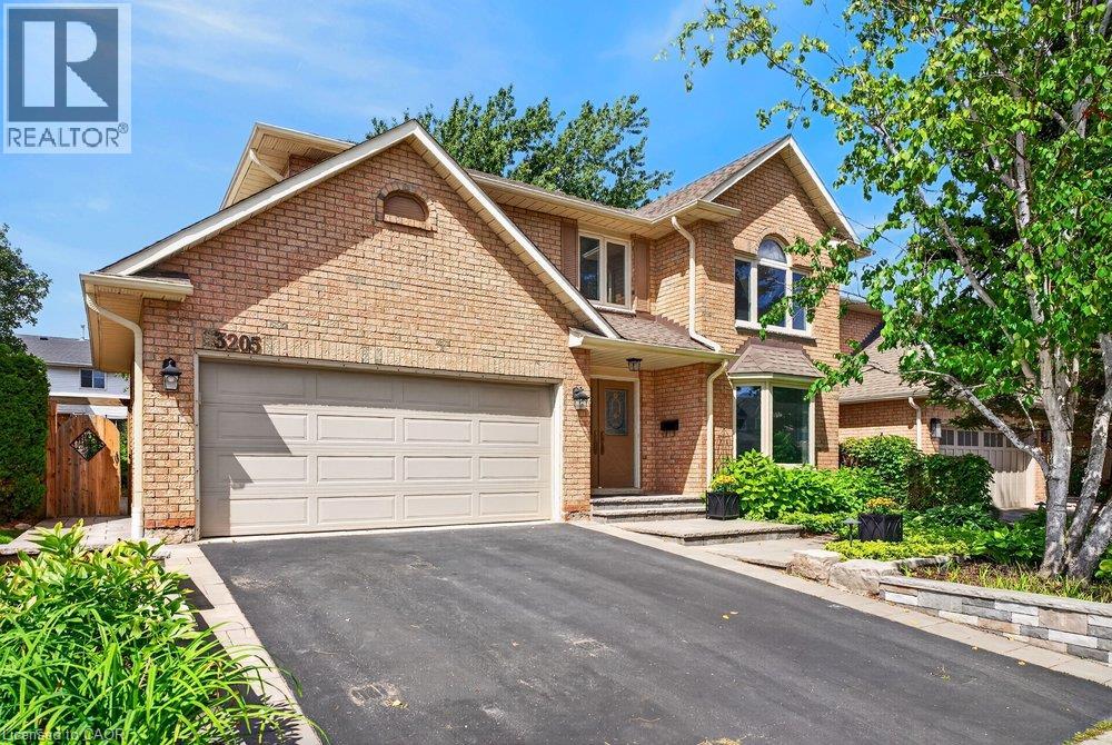 3205 TANIA Crescent, Burlington — photo 2