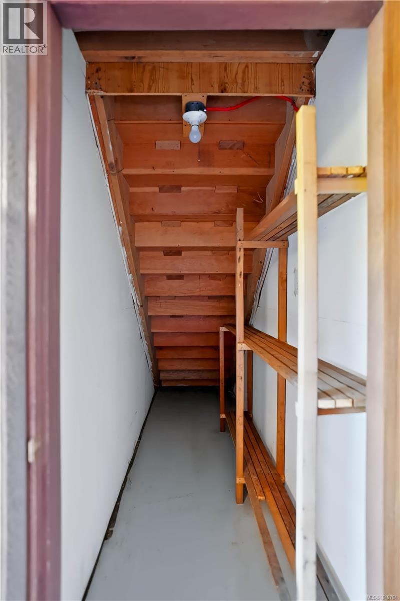 226 roland Rd - 52