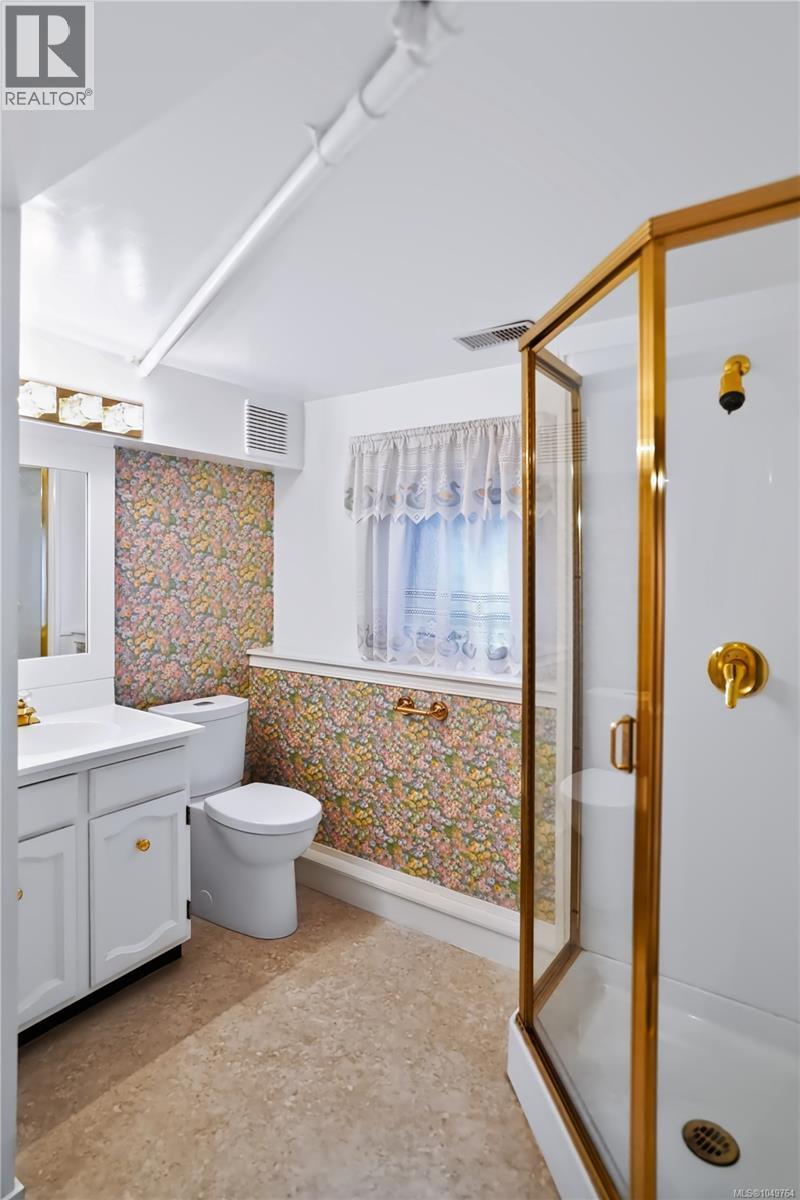 226 roland Rd - Image 55