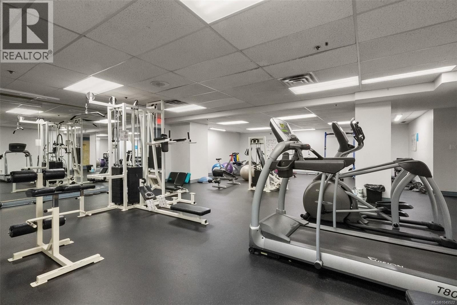 #208 930 Yates St - 25