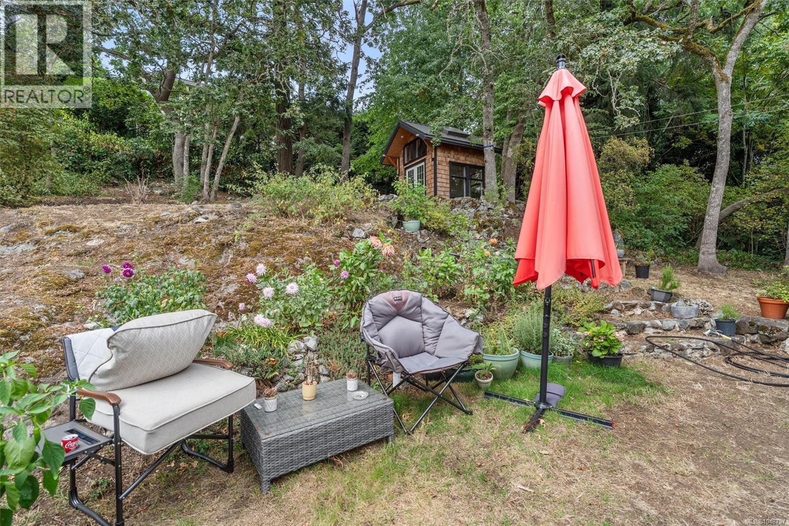 3938 Wilkinson Rd, Saanich