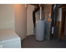 10423 33 Av Nw, Edmonton, AB T6J4B3 Photo 32