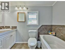 74 - 801 232 Street, Hillcrest, AB T0K1C0 Photo 11