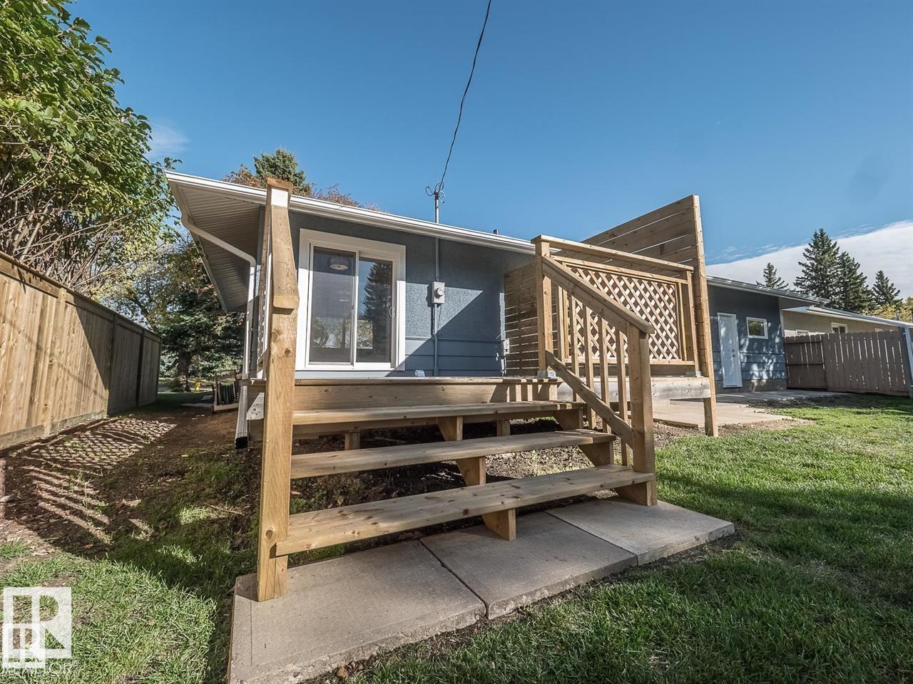 6 GREENVIEW CR - 30