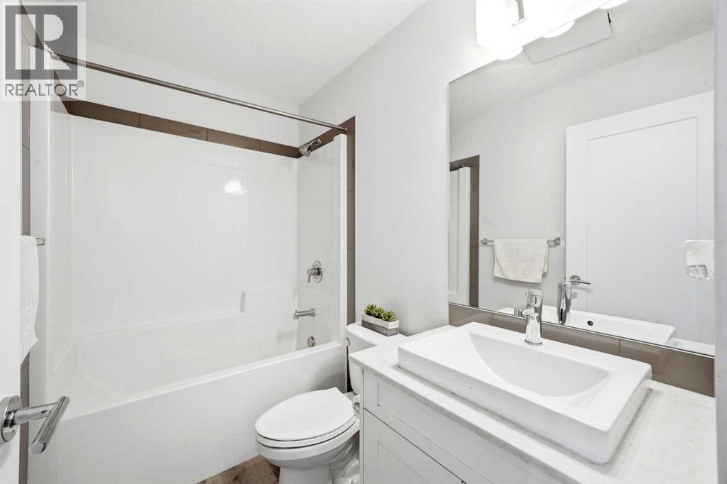 #202 30 Walgrove Walk SE - Image 16