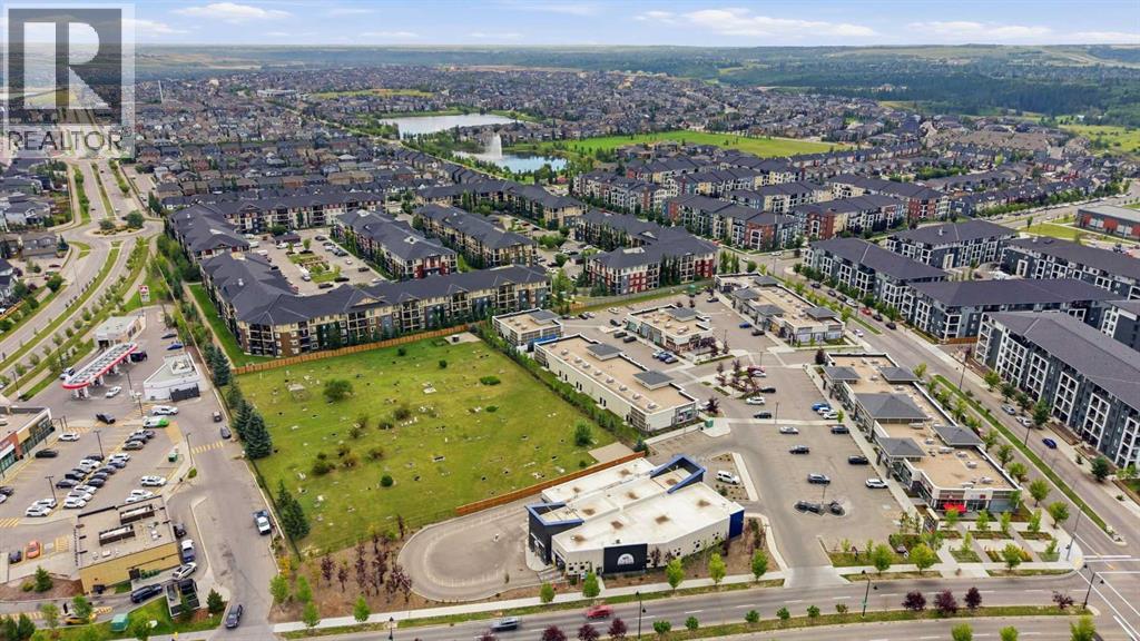 #202 30 Walgrove Walk SE - 25