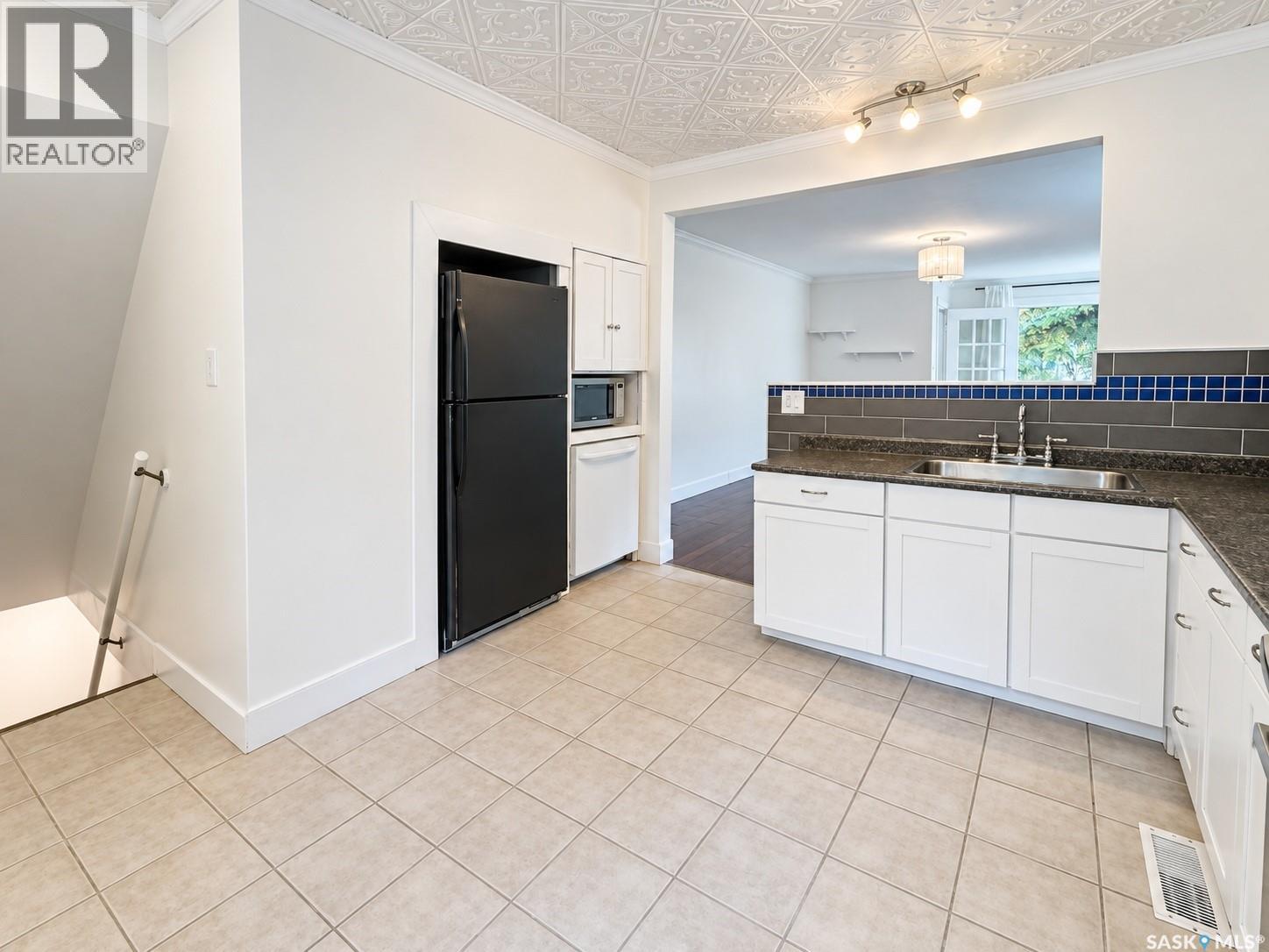 3054 Athol STREET, Regina — photo 9