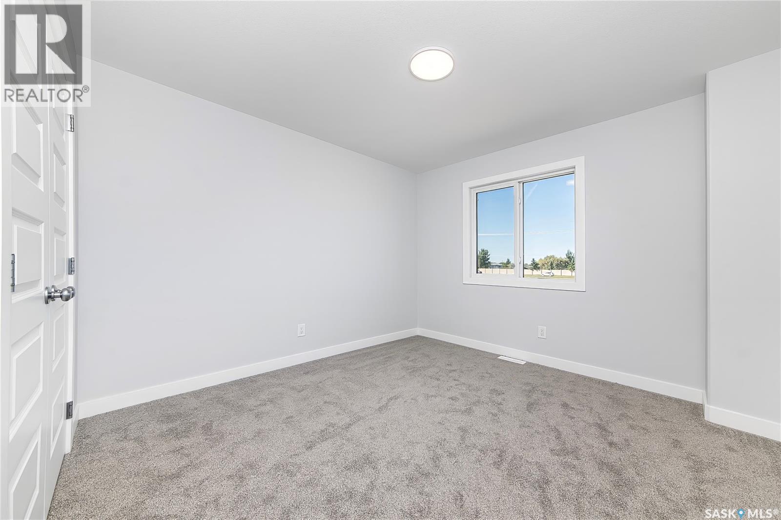 563 Traeger MANOR, Saskatoon — photo 31