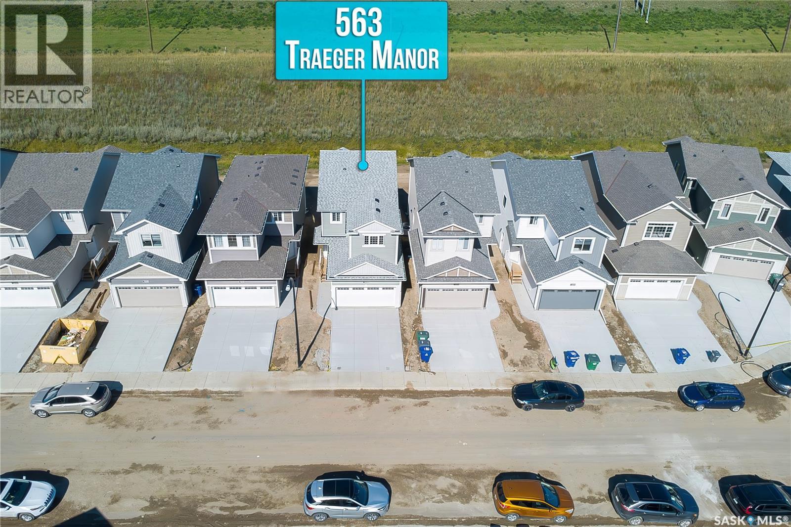 563 Traeger MANOR - Image 44