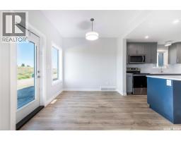 563 Traeger Manor, Saskatoon, SK S7V1Z8 Photo 13