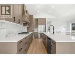 5pc Bathroom - 568 Grayling Bend, Rural Rocky View County, AB T3Z0H6 Photo 9