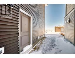 354 Ellen Park, Crossfield, AB T0M0S0 Photo 41