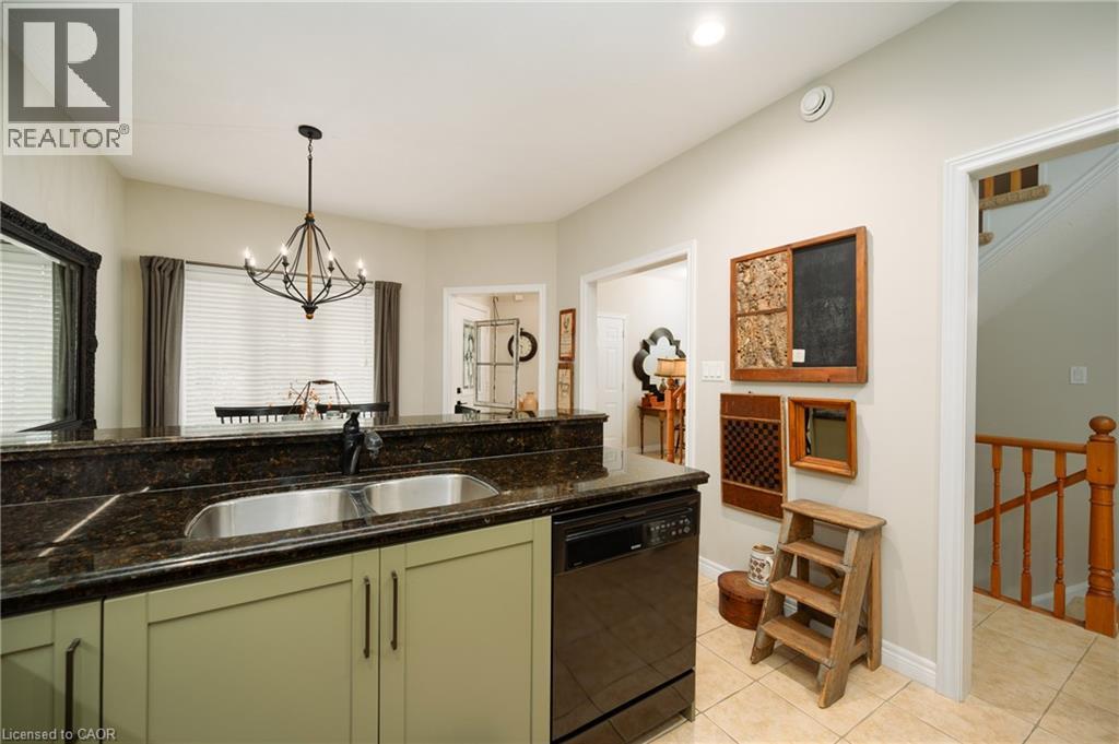 125 RIVERWALK Place, Rockwood — photo 8