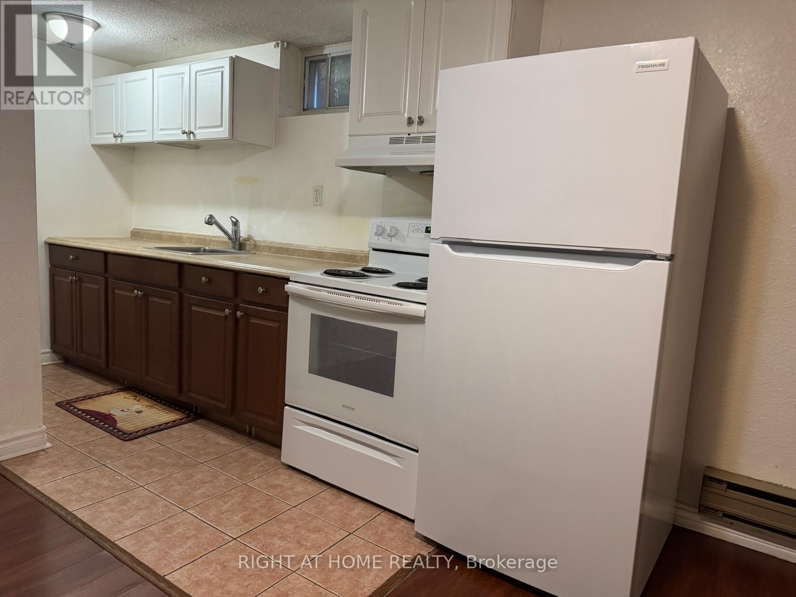 BASEMENT - 45 ROCKPORT CRESCENT, Richmond Hill (Crosby) — photo 4