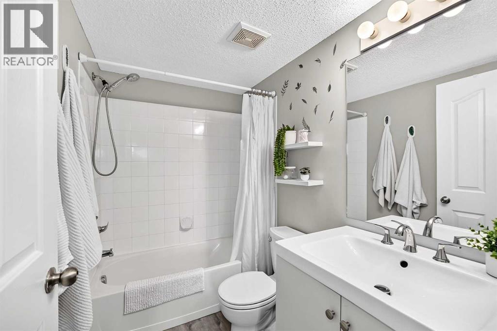 #7205 304 Mackenzie Way SW - 26