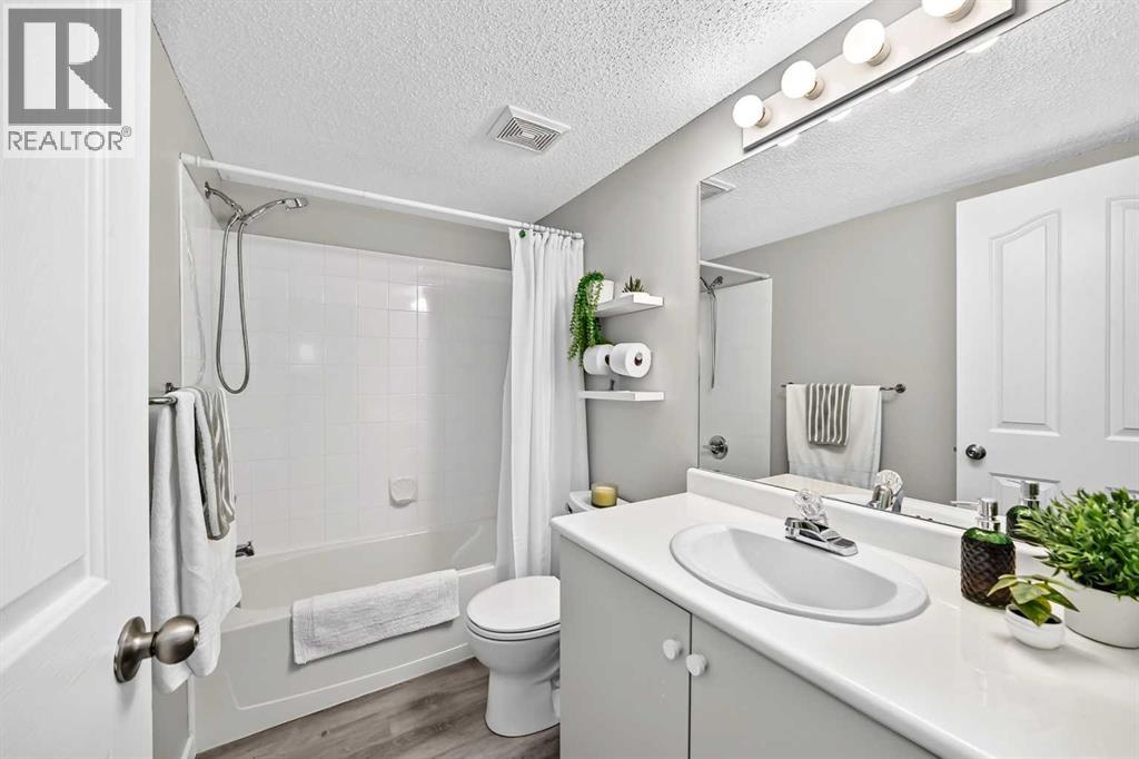 #7205 304 Mackenzie Way SW - 31