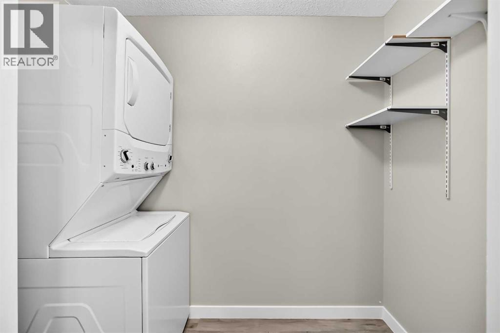 #7205 304 Mackenzie Way SW - 32
