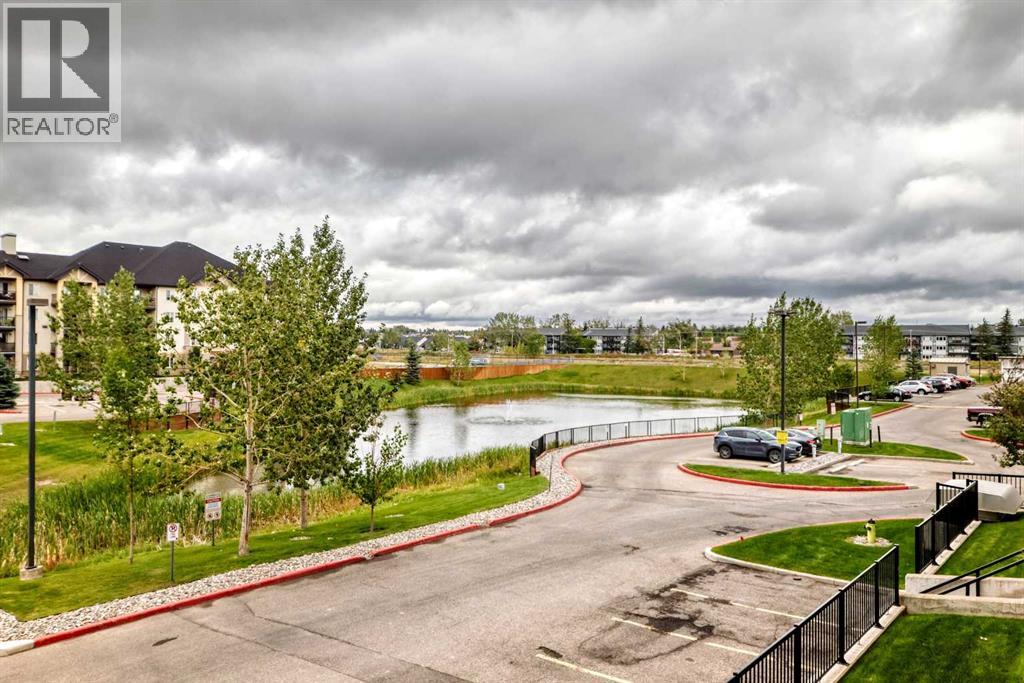 #7205 304 Mackenzie Way SW - 36